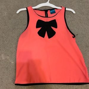 Pink and black bow tank top